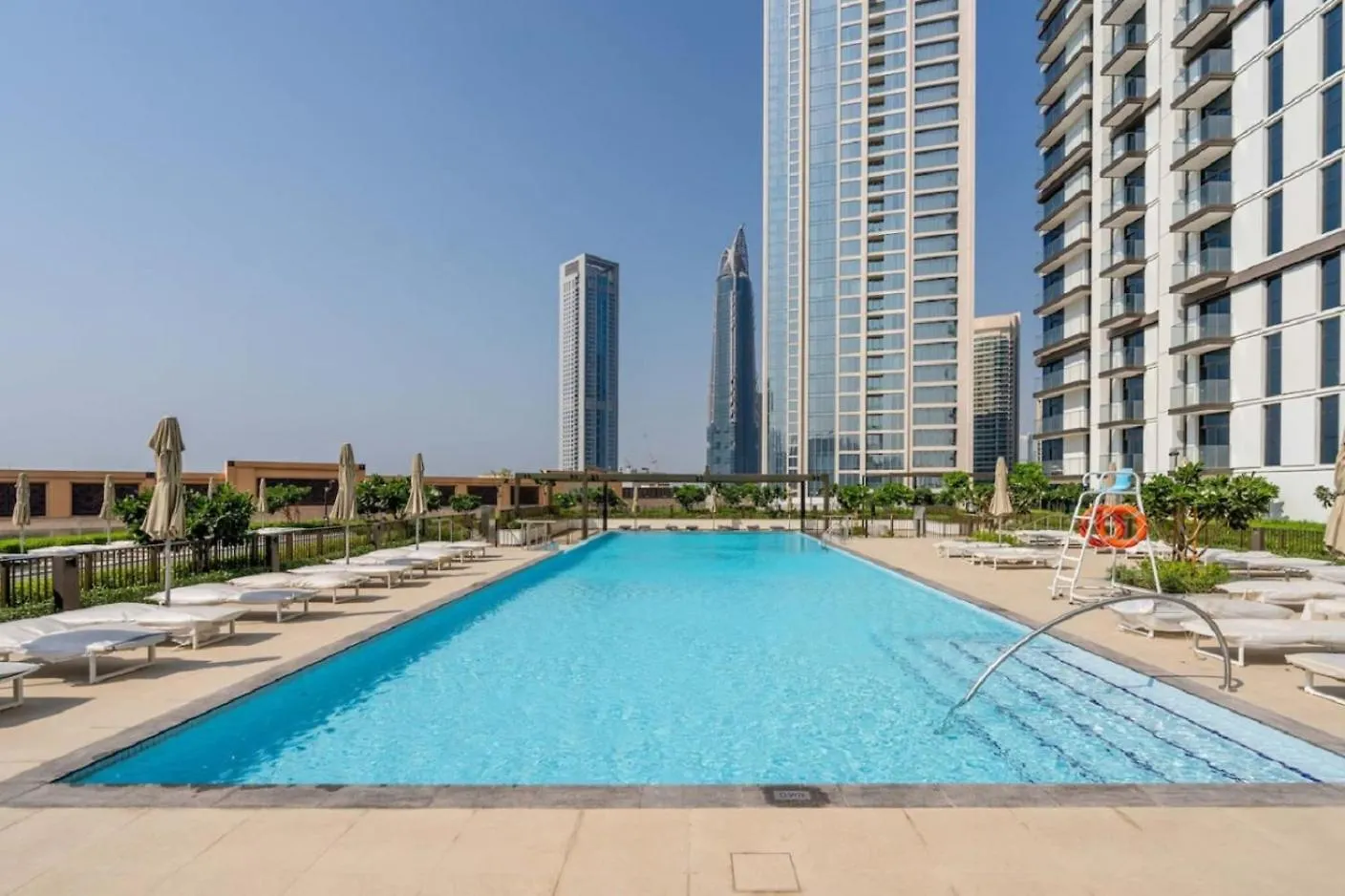 Luxury & Premium Burj Khalifa Dubai Mall United Arab Emirates